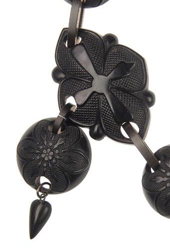 Ca. 1870 - Vulcanite Necklace with Vulcanite cameo Victorian England - Image 4