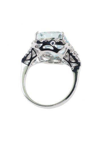 ** SOLD ** Ca. 1980 - Aquamarine Ring from England, with Diamonds - Image 4