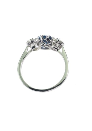 Ca. 1950 - Vintage 18 ct. White-gold Ring / Engagement ring, with one Sapphire & two Brilliants - Image 4