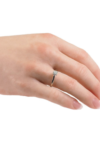 Ca. 1970 - 18 ct. Gold Ring / Engagement ring with Brilliant Solitaire, Vintage English - Image 4