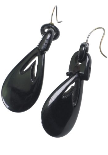 Ca. 1870 - Whitby-Jet Earrings from Victorian England - Image 4