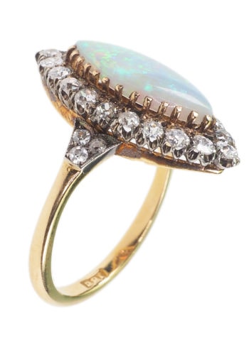 ** SOLD ** Ca. 1890 - 18 ct. Gold Ring with Opal & Diamonds Victorian - Image 4