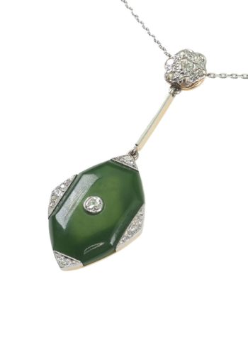 ** SOLD ** Ca. 1925 - 18 ct. Gold / Platinum Necklace with Jade & Diamonds Art déco France - Image 3