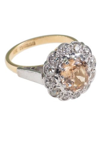 Dated 1980 - Sherry-Topaz Engagement ring with 12 Diamonds, Birmingham Daisy - Image 3