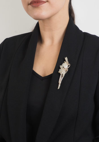 Ca. 1900 - Horn Brooch from Art nouveau, Paris, France, Motif "Snowdrops" - Image 4