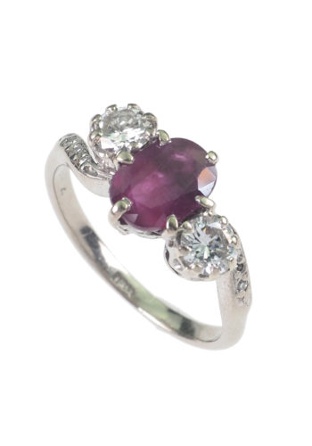 Ca. 1950 - Vintage Engagement ring with Ruby & Diamonds - Image 4