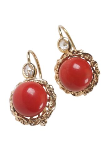 Ca. 1950 - Coral in Cabochon-cut & Diamond Earrings - Image 3