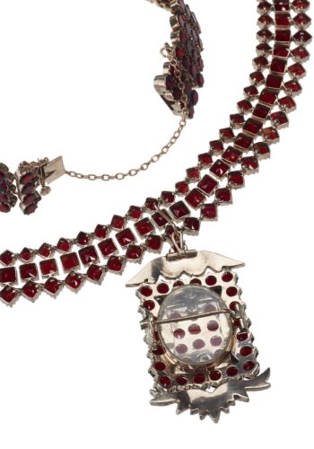 Ca. 1870 - Bohemian Garnet Set Necklace, Pendant & Bracelet - Image 3