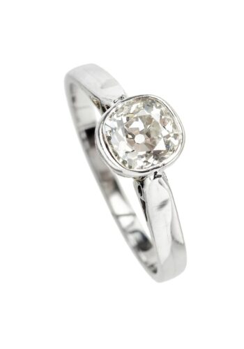 Vintage Verlobungsring mit Diamantsolitaire im Brillantschliff aus 18 Karat Weißgold