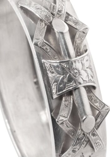 Ca. 1880 – Victorian silver bangle - Image 4
