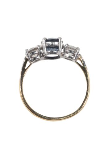 Ca. 1970 - Trilogy ring with sapphire and diamonds - Image 5