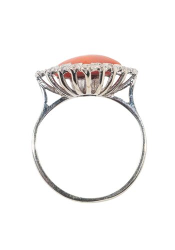 Ca. 1940 – Art Déco coral ring with diamonds - Image 5