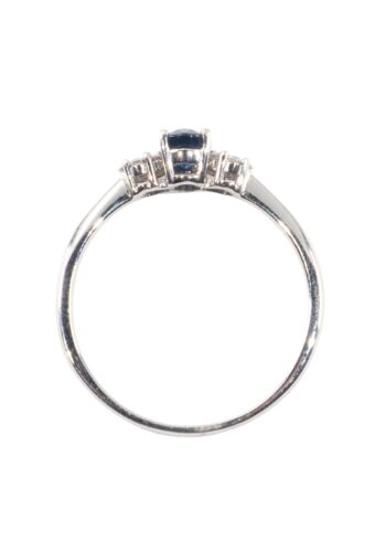 Ca. 1980 - Trilogy ring with sapphire and diamonds - Image 5