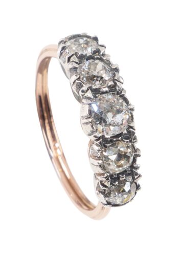 Ca. 1900 – 5 stone diamond ring