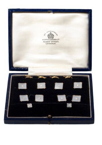 Ca. 1930 – Cufflinks & tails set - Image 6