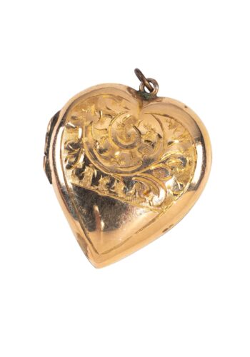 Ca. 1910 - Medallion with hand engraving