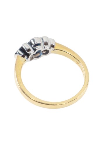 Ca. 1970 – Gold ring with sapphire and diamonds - Image 3