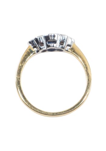 Ca. 1970 – Gold ring with sapphire and diamonds - Image 4