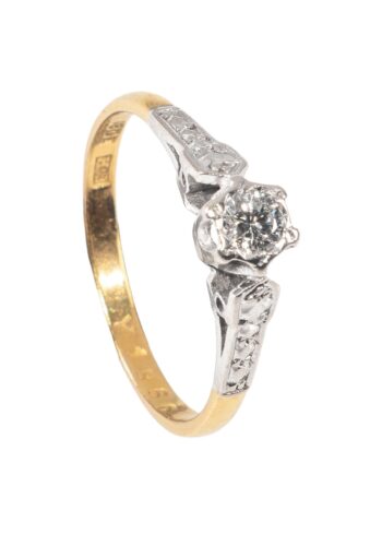 Ca. 1960 – Engagement ring with diamond solitaire