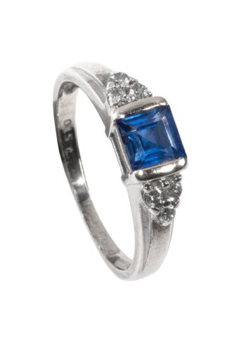 Ca. 1970 – Vintage tanzanite ring