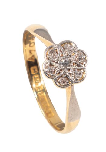 Ca. 1920 - Ring with diamonds