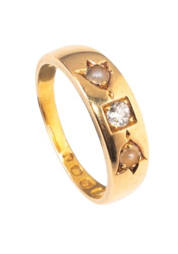 Dated 1887 – Band ring with pearls and diamond
