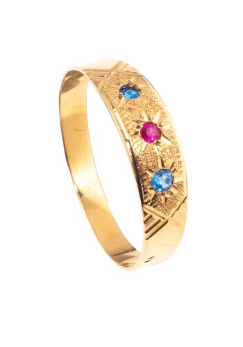 Ca. 1900 – Band ring with 2 sapphires and 1 ruby