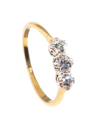 Ca. 1930 - Trilogy ring with 3 diamonds